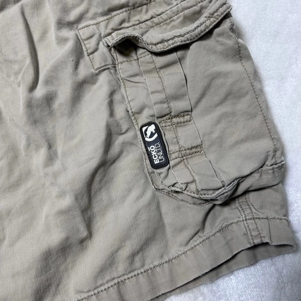 Ecko Unltd. Shorts Mens 34 tan Cargo Pockets Lightweight Y2K Grunge Hip Hop